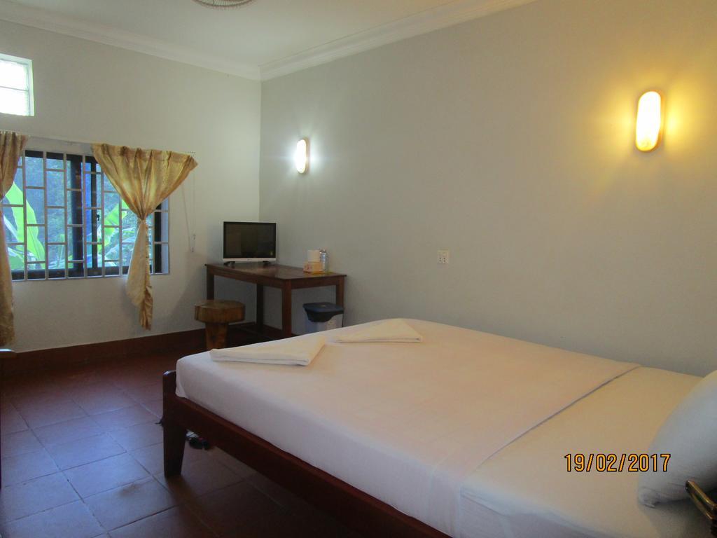 Visal Sak Guesthouse Kep Exteriör bild
